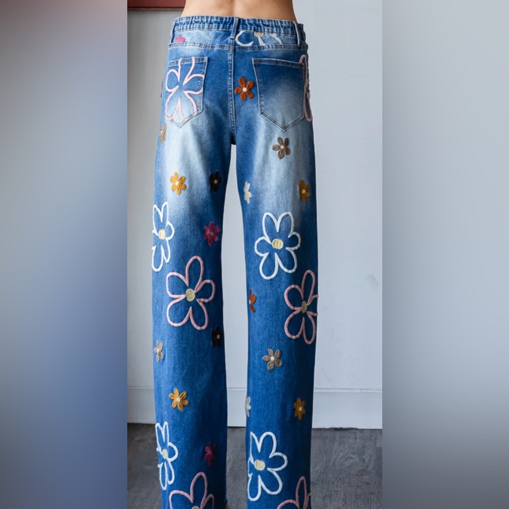 Oli & Hali Blue Floral Embroidered Jeans - Picture 3 of 9